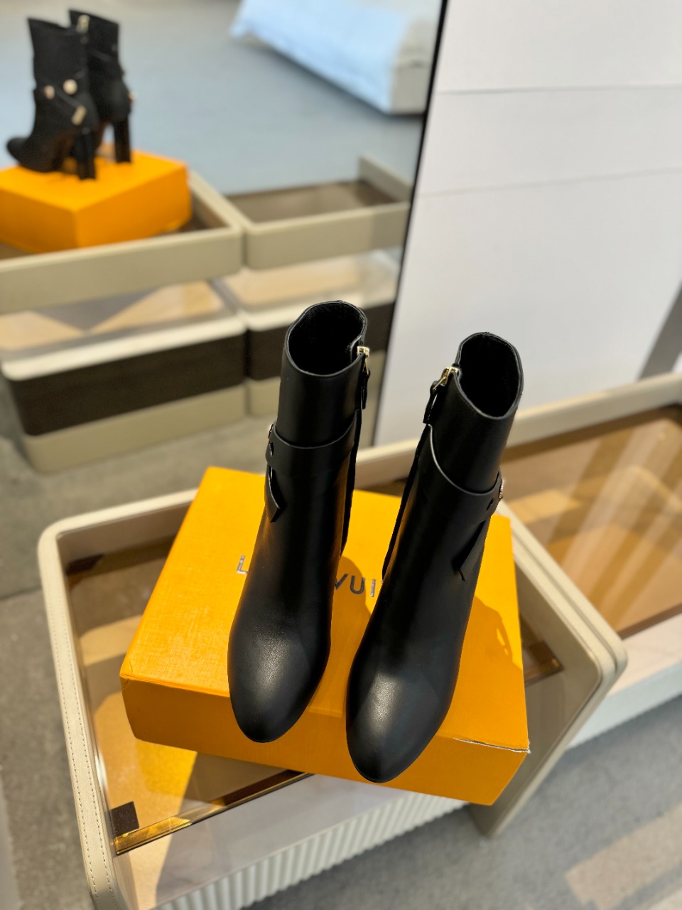 LV sz35-41 9.5cm h1116